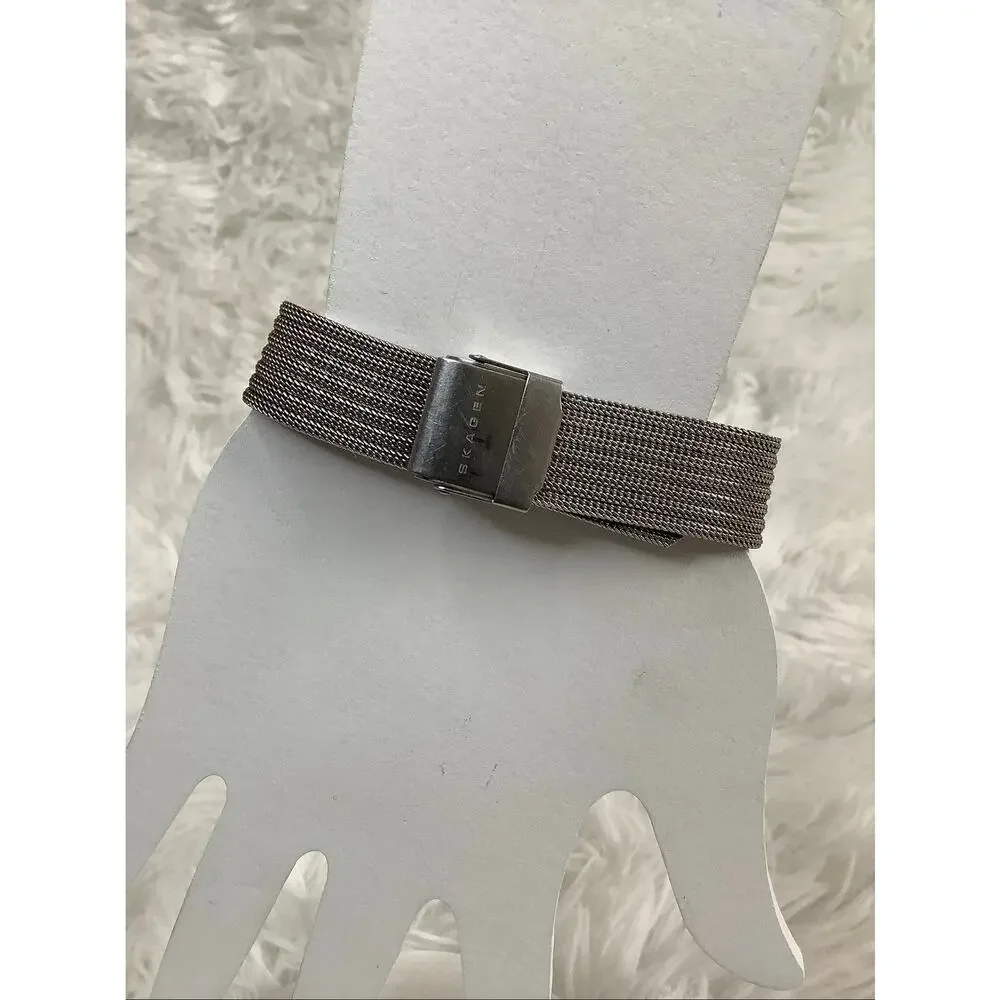 Skagen Silver Stainless Steel Mesh Band Pave Crystal Analog Quartz Watch A5-8